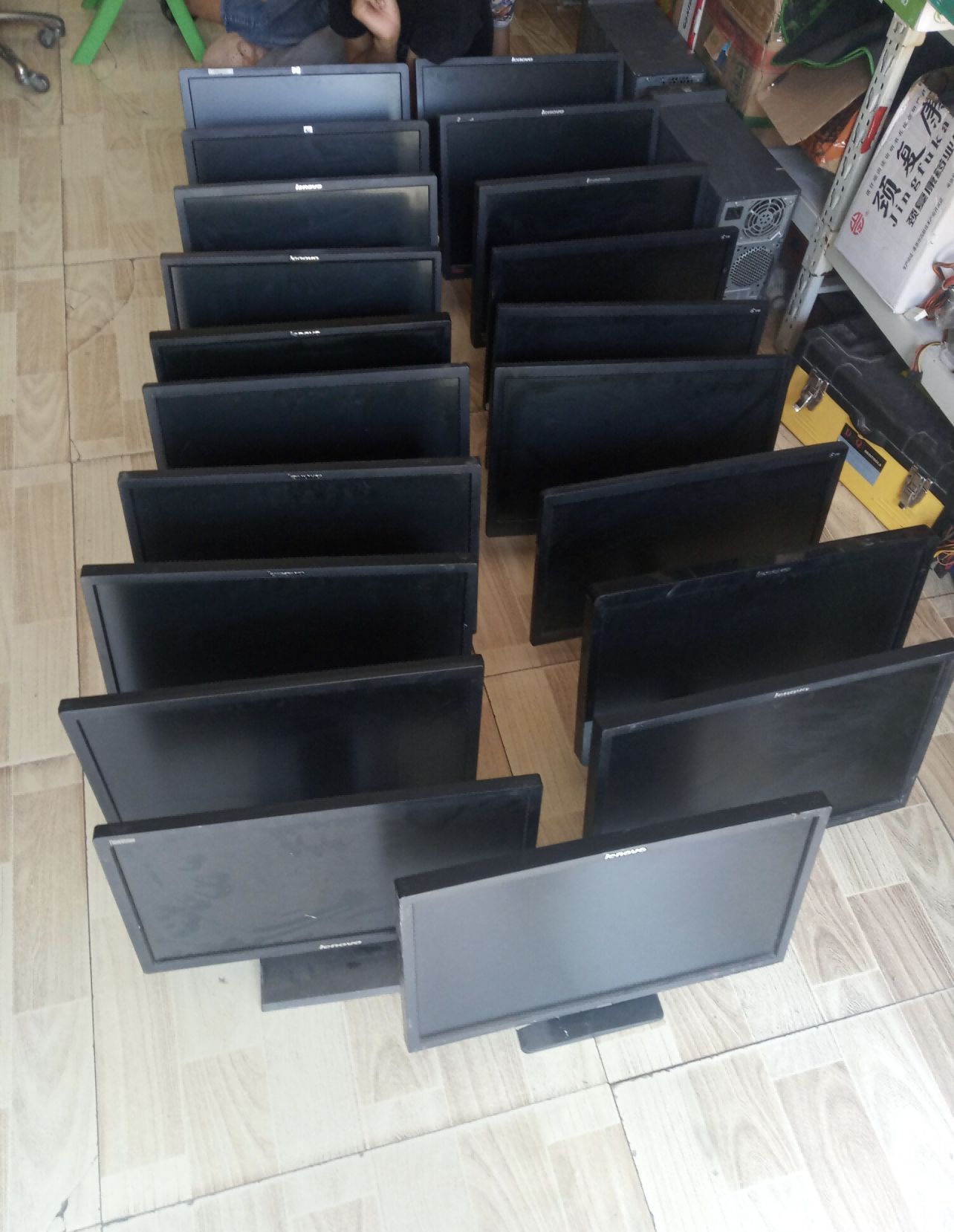 東莞上門回收電腦主機,這家公司服務貼心嗎?(圖2) 東莞上門回收電腦主機,這家公司服務貼心嗎?(圖2)