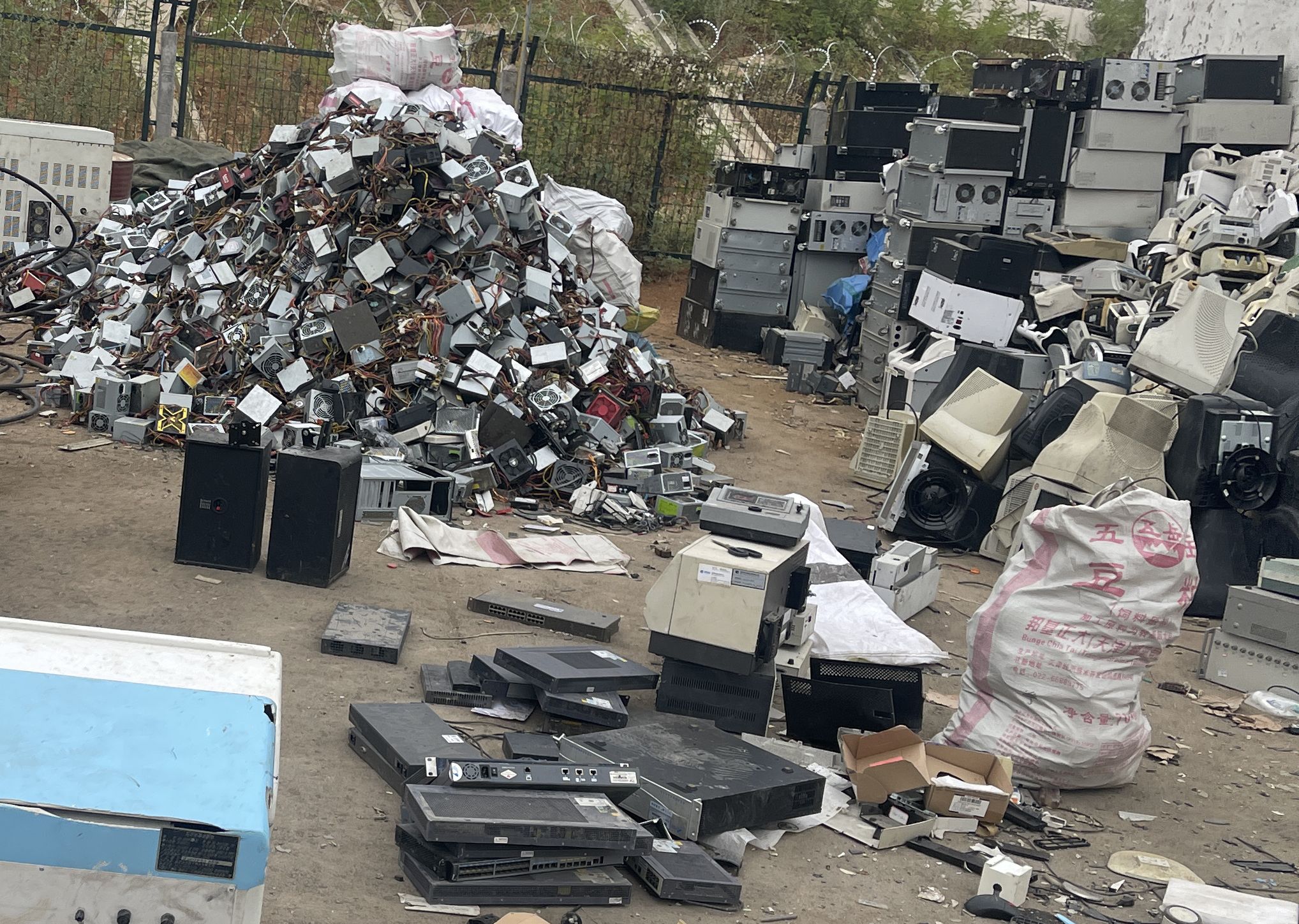 東莞專業(yè)電腦回收公司,九福百科都推薦(圖1) 東莞專業(yè)電腦回收公司,九福百科都推薦(圖1)