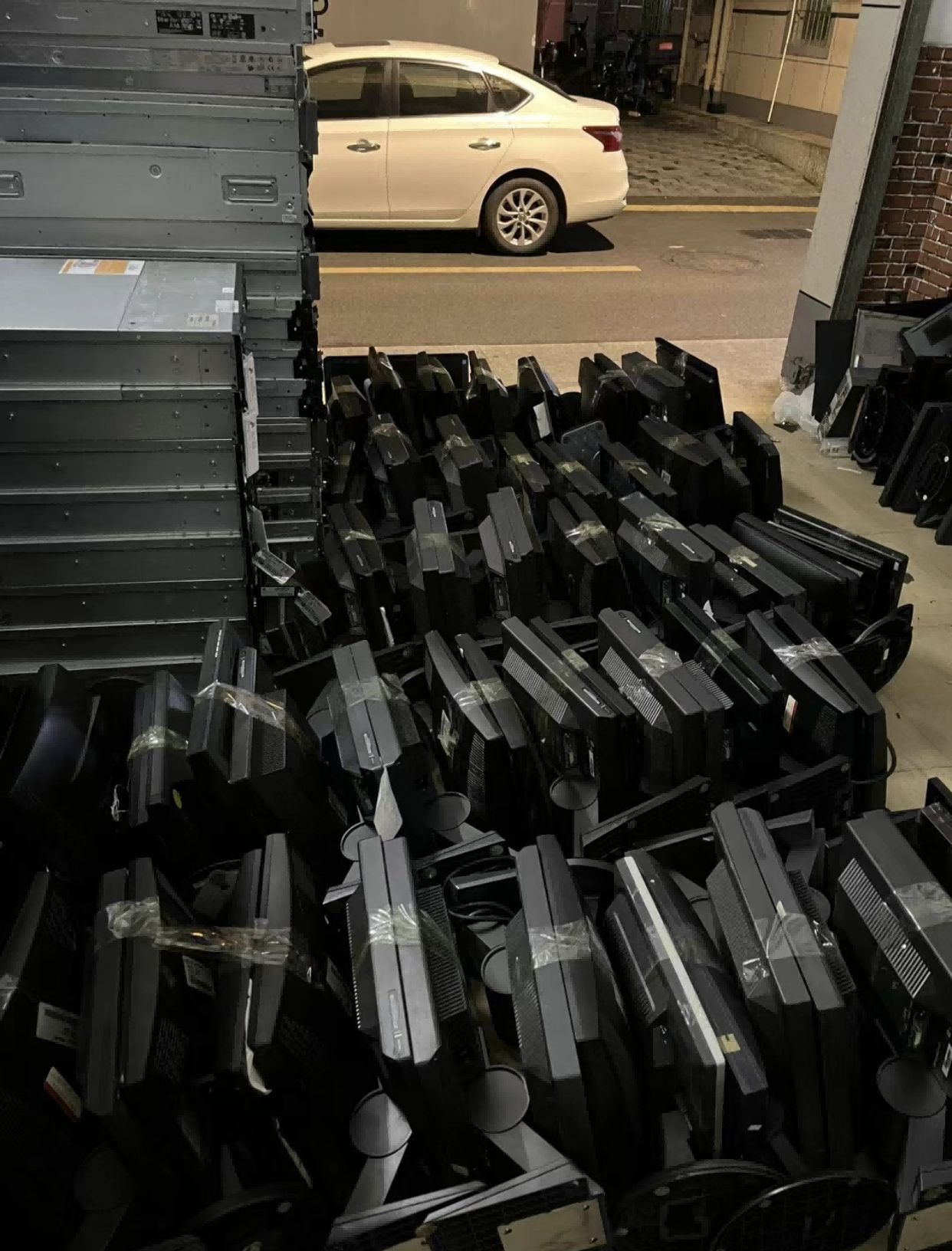 東莞游戲電腦主機回收,九福為您解憂愁(圖4) 東莞游戲電腦主機回收,九福為您解憂愁(圖4)