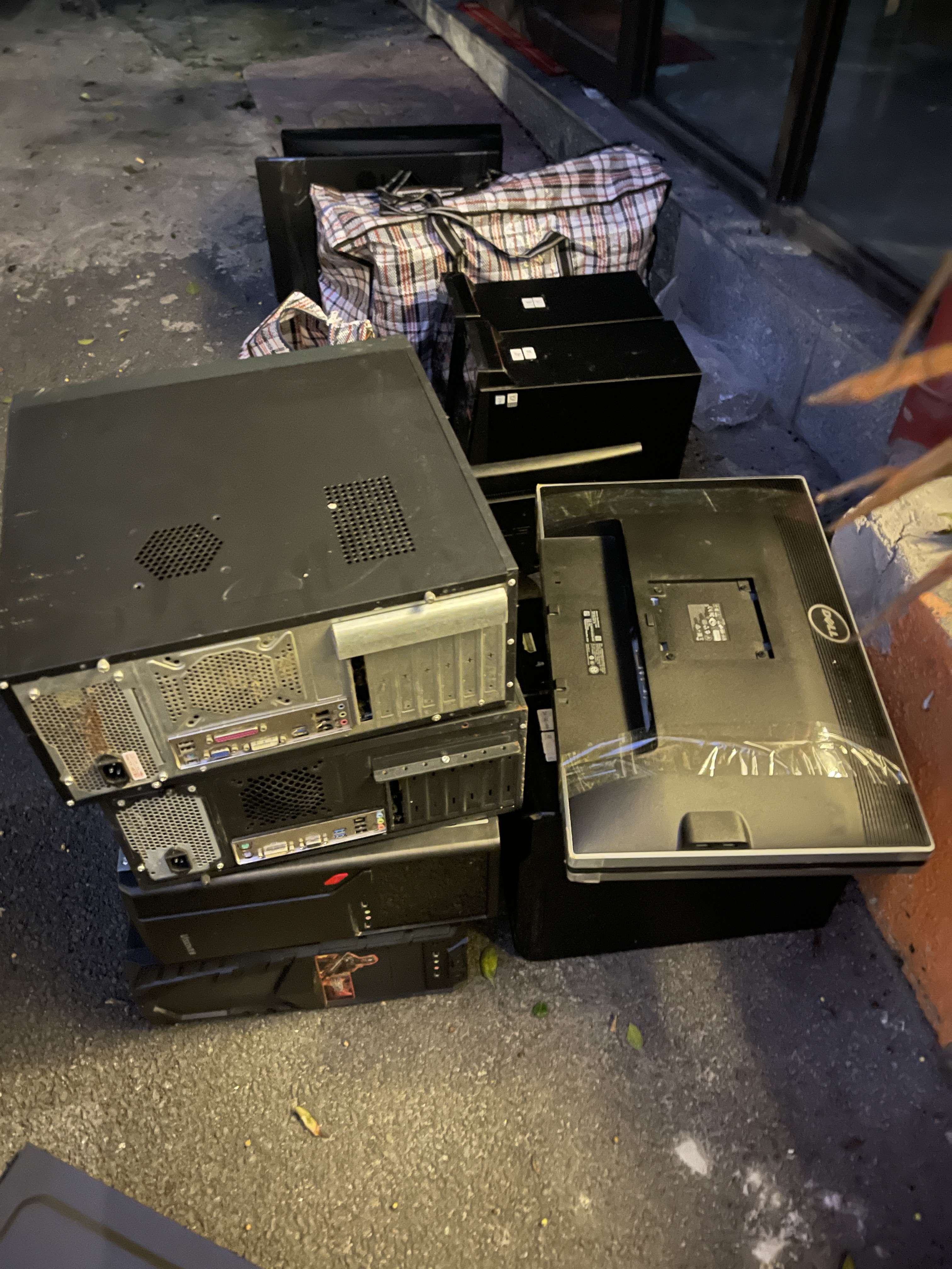東莞淘汰電腦回收處理方式,這家公司是啥?(圖3) 東莞淘汰電腦回收處理方式,這家公司是啥?(圖3)