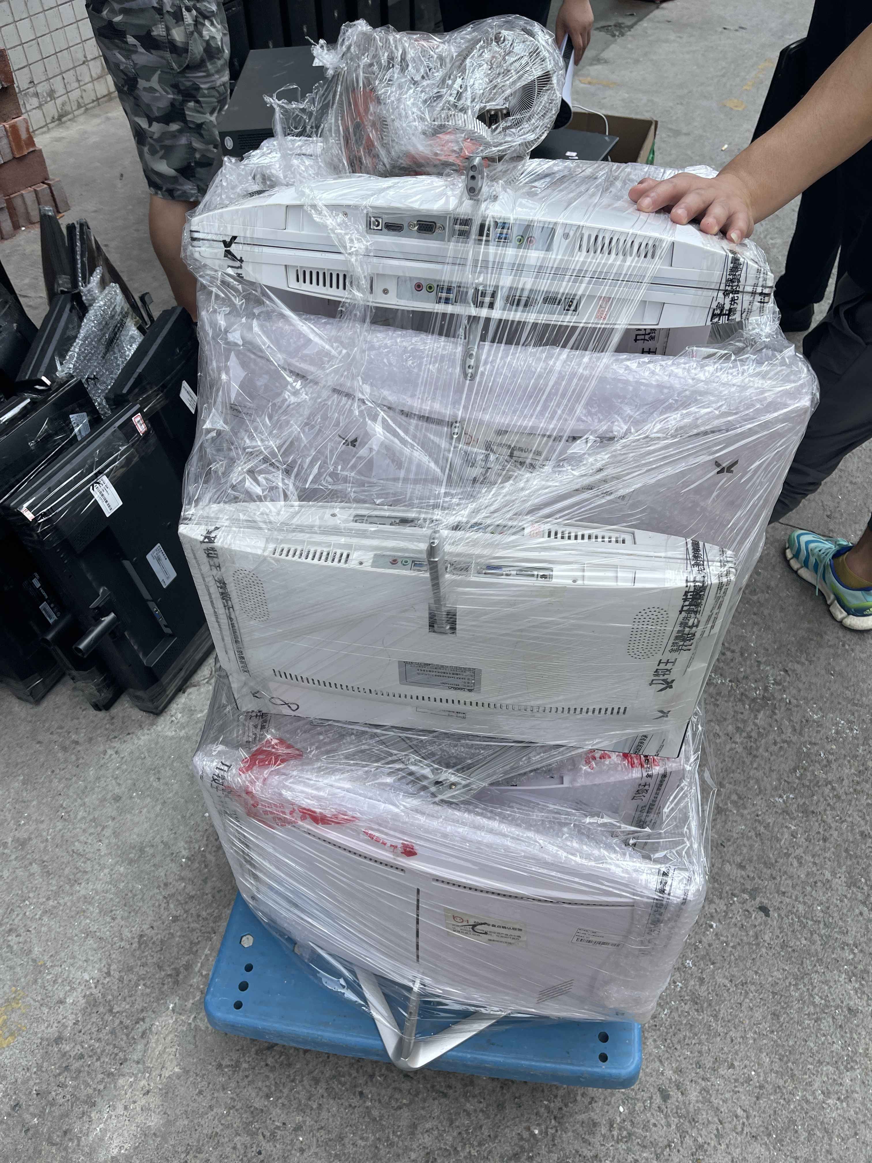 廣州全城服務器回收！舊筆記本、臺式機，六喜給你快速變現(圖3)