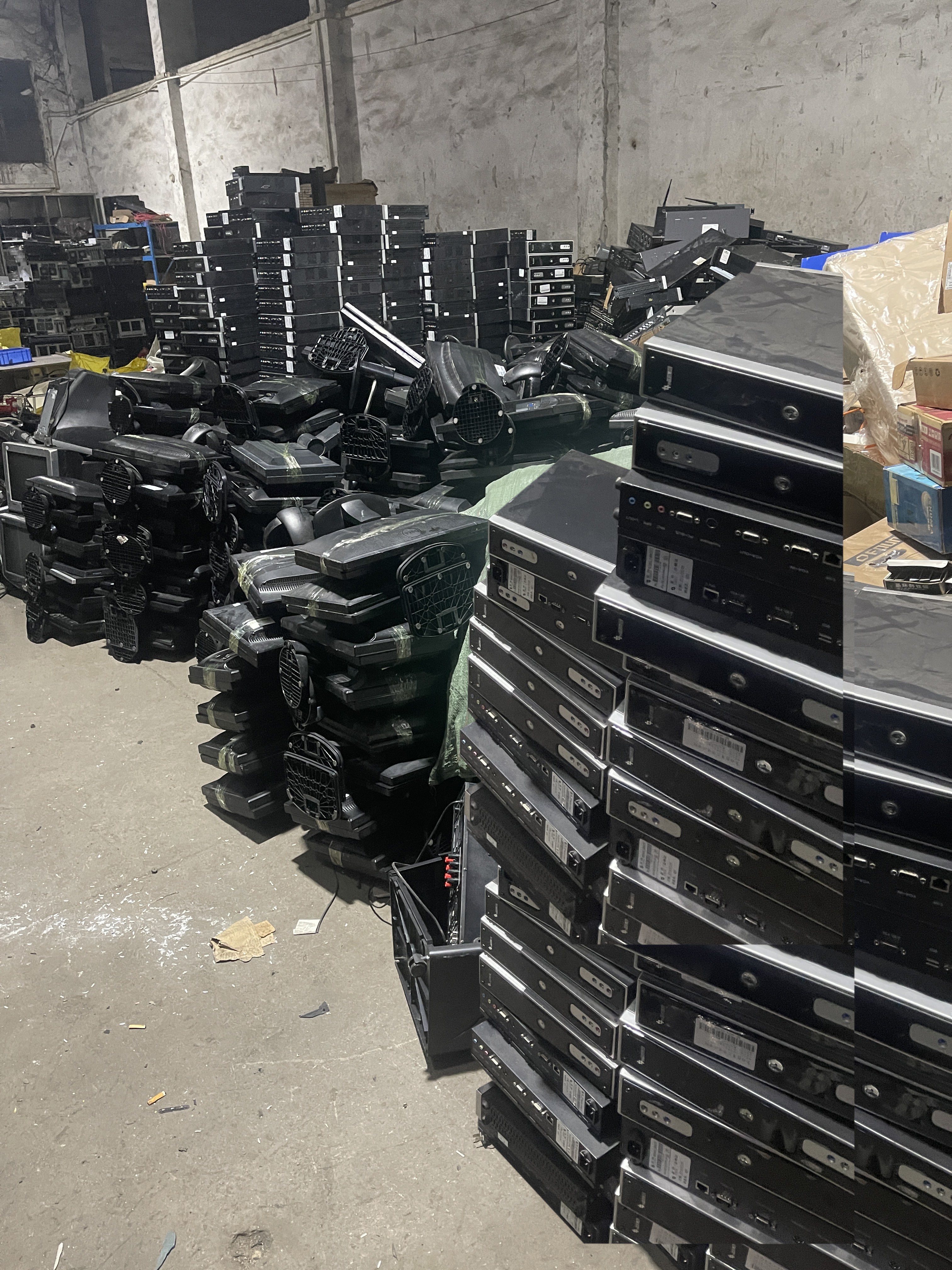 服務器回收選哪家?廣州上門估價簽訂合同的在這(圖1) 服務器回收選哪家?廣州上門估價簽訂合同的在這(圖1)