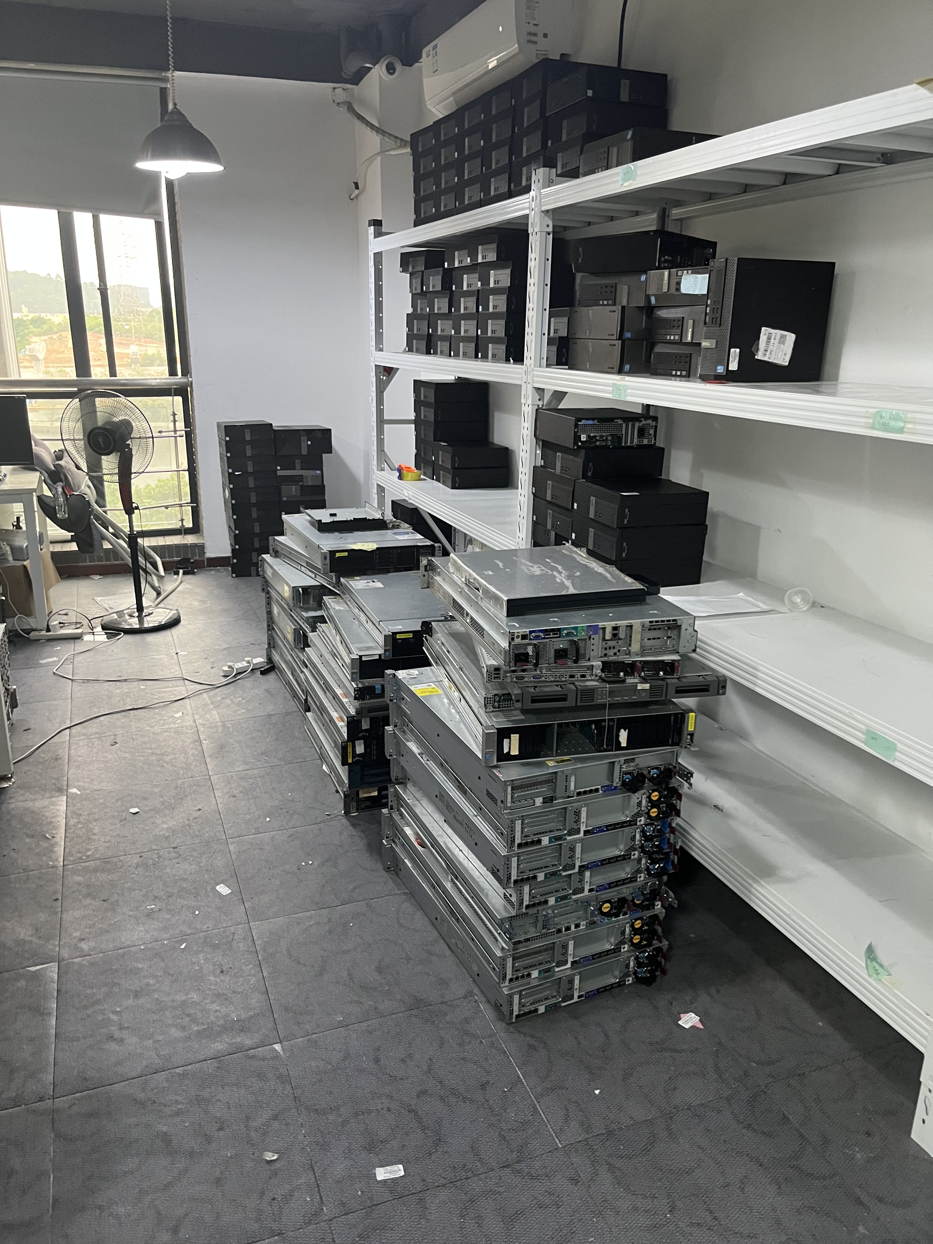 東莞高價回收電腦,九福誠信贏口碑(圖4) 東莞高價回收電腦,九福誠信贏口碑(圖4)