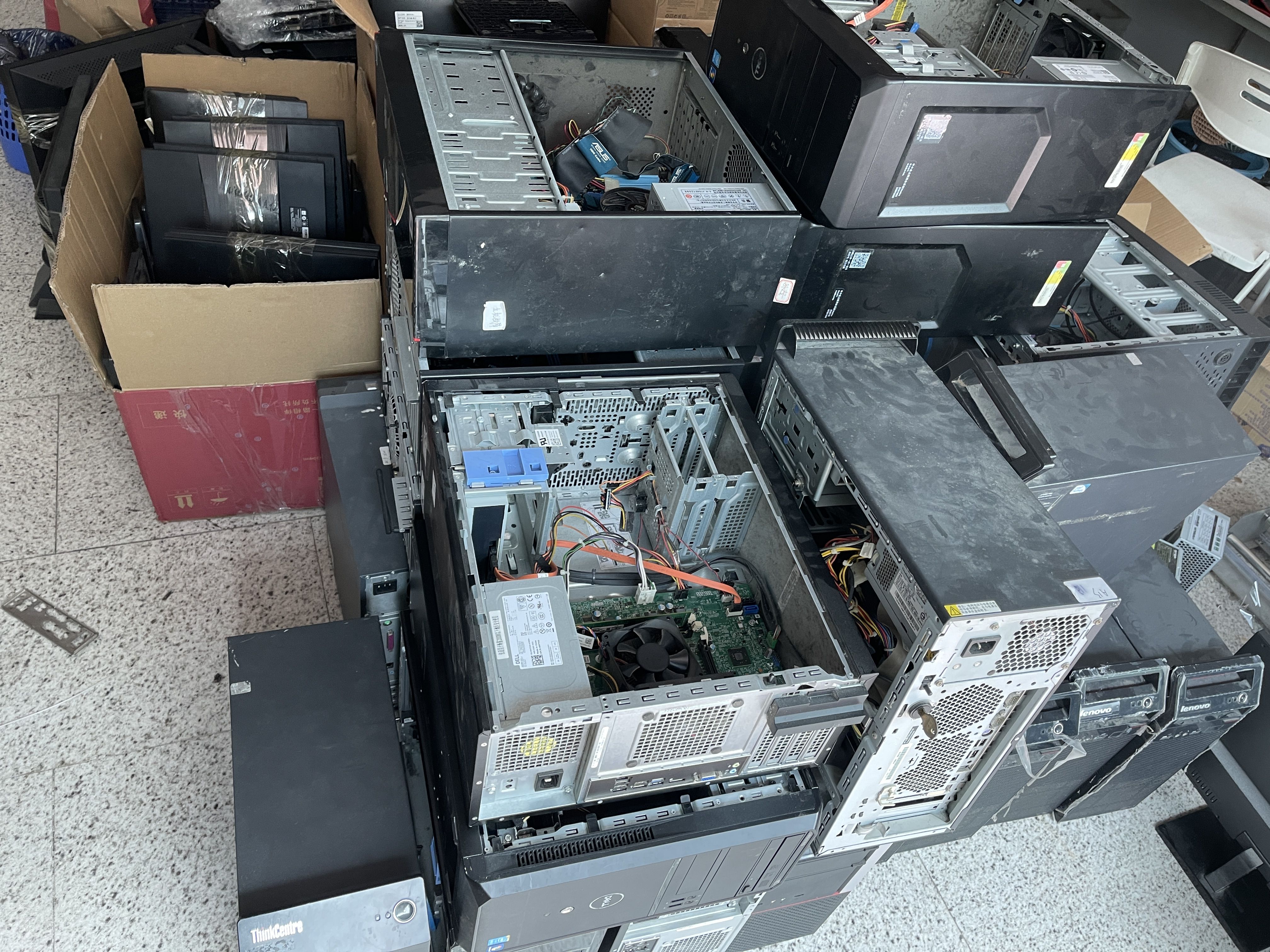 深圳全城電腦回收，優(yōu)質(zhì)服務(wù)超一流啦(圖1)