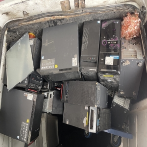 服務冰冷似寒冬，深圳關懷如盛夏，暖心服務超火熱