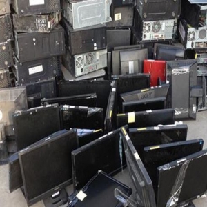 在深圳，連舊物回收都要跑出 “加速度”！別家慢如蝸牛，這里快到飛起