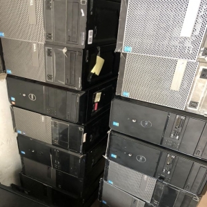 深圳城中村福利加碼！舊電腦回收送生活物資